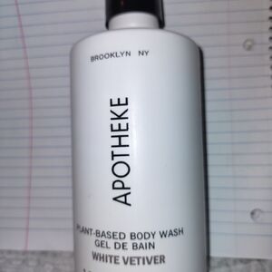 White Vetiver Body Wash